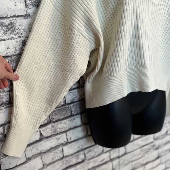 Bagatelle Ribbed Knit Sweater Size L - Picture 7 of 8